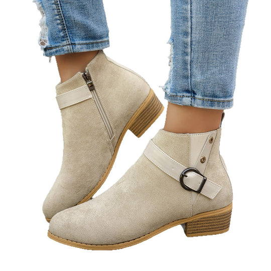 Damen Kurzschaft-Stiefelette aus Wildlederoptik mit seitlichem Reißverschluss und Ziergurt Shop Nory