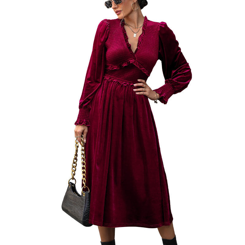 Damen Samt-Midikleid mit taillierter Wickeloptik, Rüschenbesatz und langen Puffärmeln Shop Nory