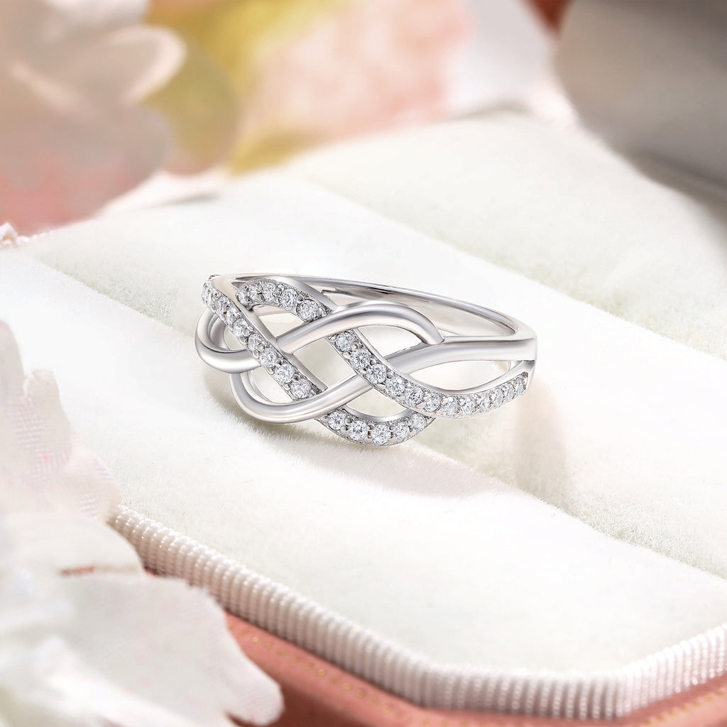 Damenring mit elegantem Unendlichkeit-Design und funkelndem Zirkonia-Besatz Shop Nory