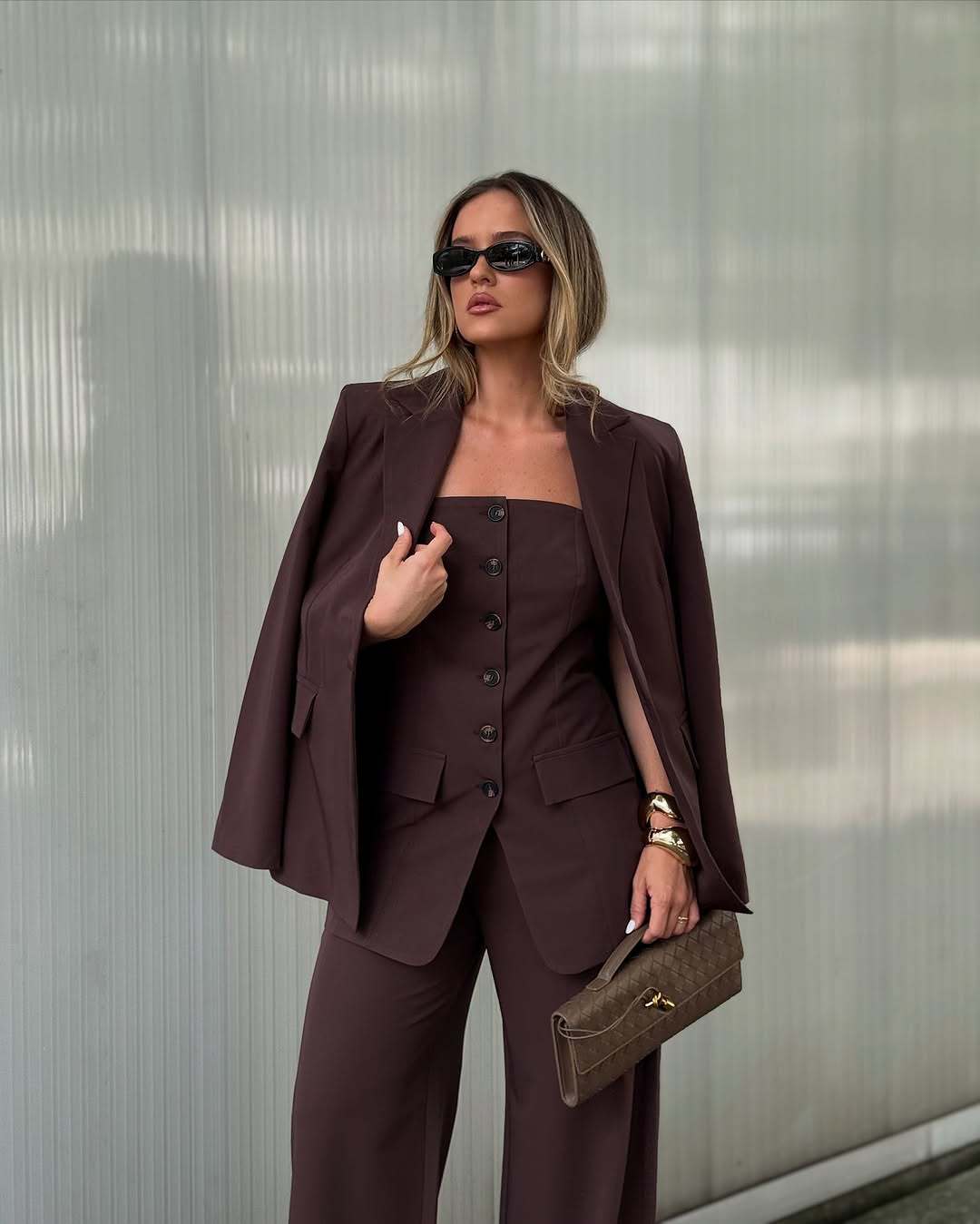 Damen Zweiteiliges Tailoring-Set mit trägerlosem Korsagenoberteil und weiter Palazzohose Shop Nory