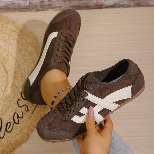 Damen Retro-Runner Slim Sneaker mit flacher Gummisohle und Zierstreifen Shop Nory