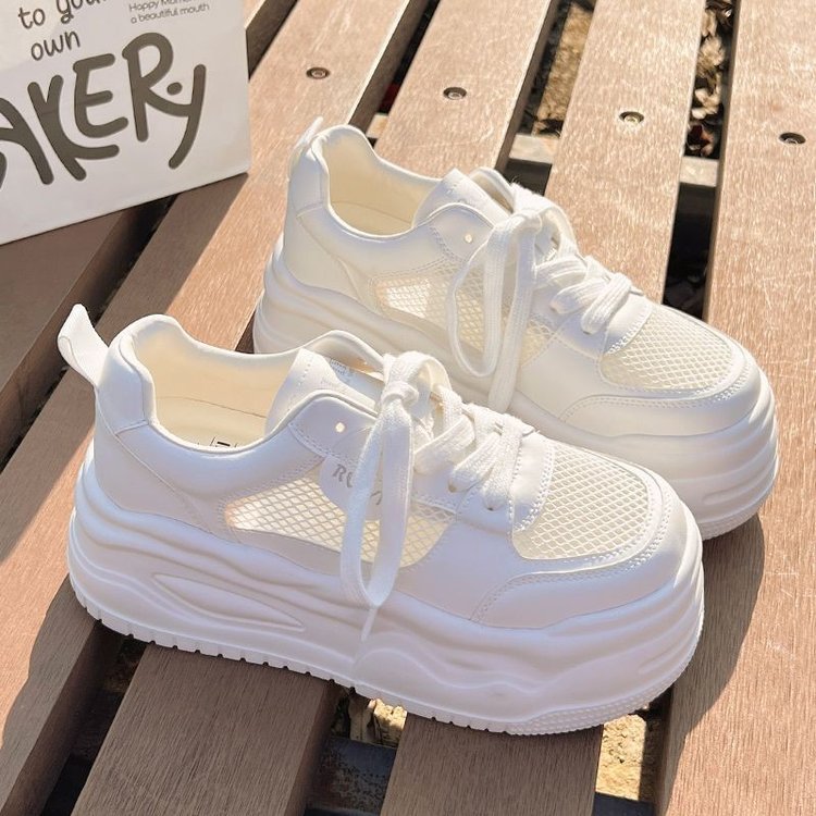 Damen Plateau-Sneaker mit atmungsaktivem Netzmaterial und innovativer Laufsohle