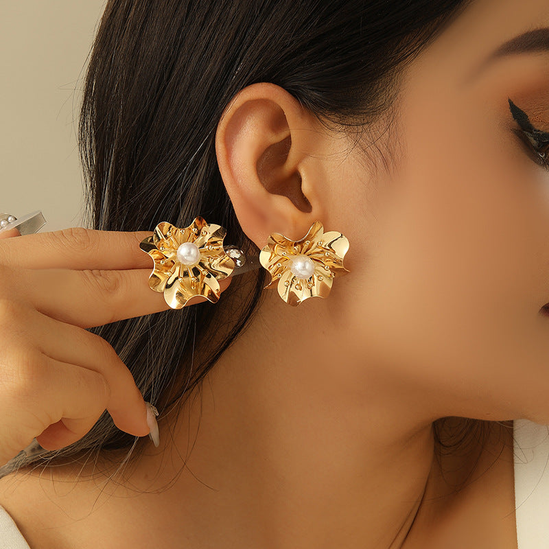 Damen Elegante und kunstvoll gestaltete Knotenohrringe Shop Nory