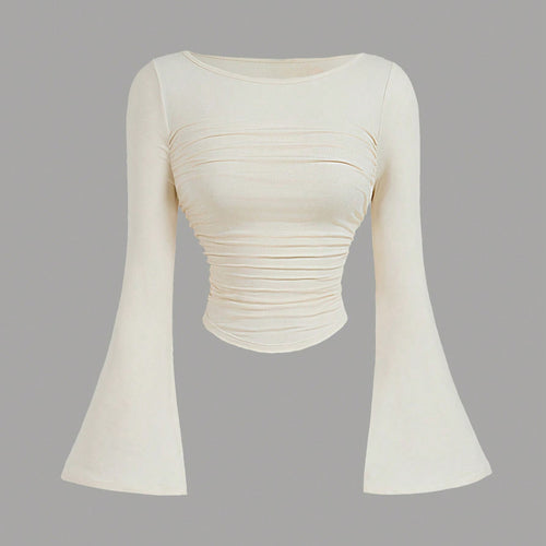Damen Figurbetontes Langarmshirt mit Carmenausschnitt, gerafftem Rumpf und Trompetenärmeln Shop Nory