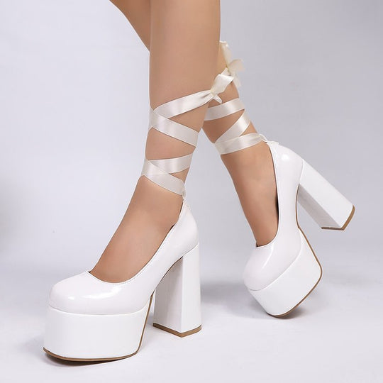 Damen Plateau-High Heels mit schickem Riemendesign