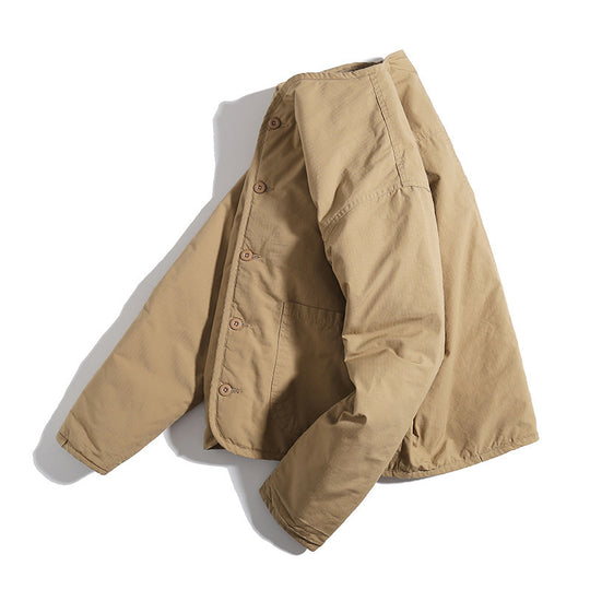 Unisex Leichte gesteppte Rundhals-Übergangsjacke mit Knopfleiste und aufgesetzten Taschen Shop Nory
