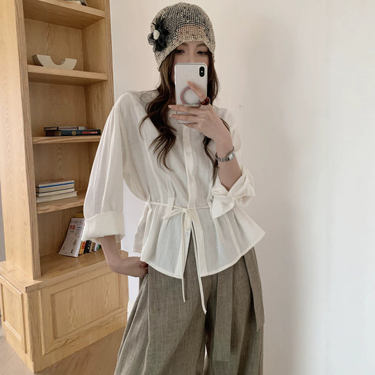 Damen Leichte Baumwollgaze-Bluse mit Tunnelzugtaillierung und Stehkragen Shop Nory