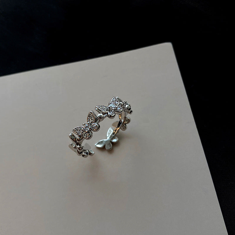 Damen Schmuckring mit zartem Schmetterlingsdesign Shop Nory