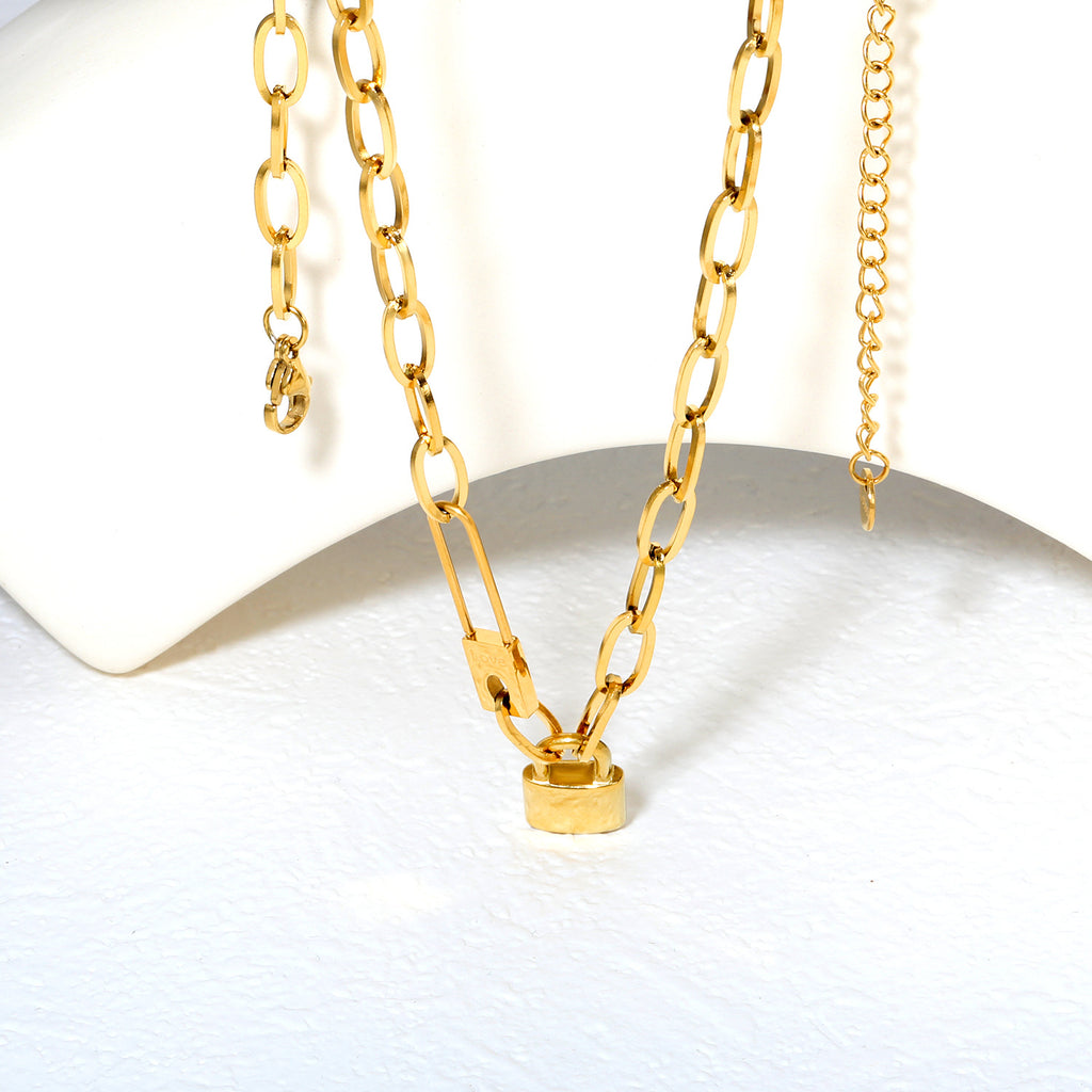 Damen Kette mit modernem Verschluss und liebevollem Anhänger Shop Nory