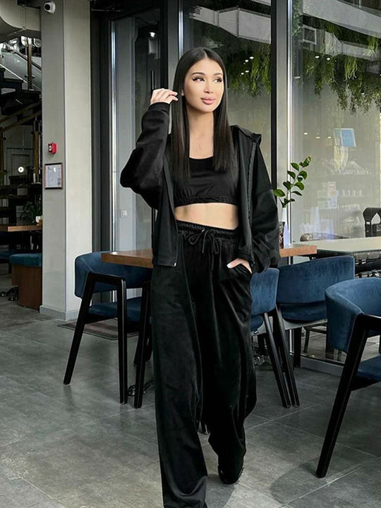 Damen weiches Velours-Lounge-Set mit kurzem Reißverschluss, extra langen Tunnelzügen und hochgeschnittener Komforthose Shop Nory