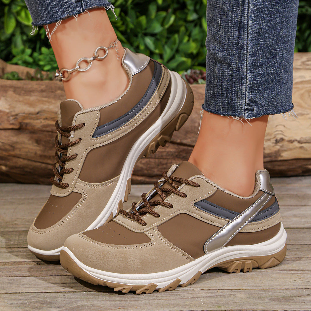 Damen Plateau-Sneaker mit robuster Profilsohle und gepolstertem Komfortfußbett Shop Nory