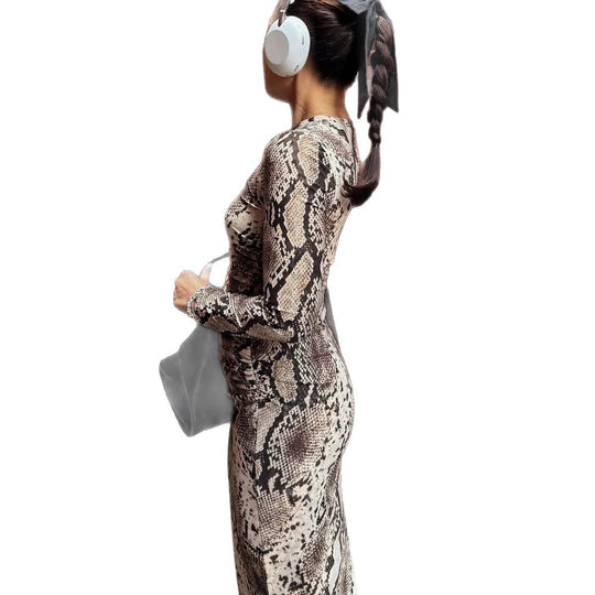 Damen Figurbetontes Maxikleid aus Stretch-Jersey mit Schlangenprint und Rundhalsausschnitt Shop Nory