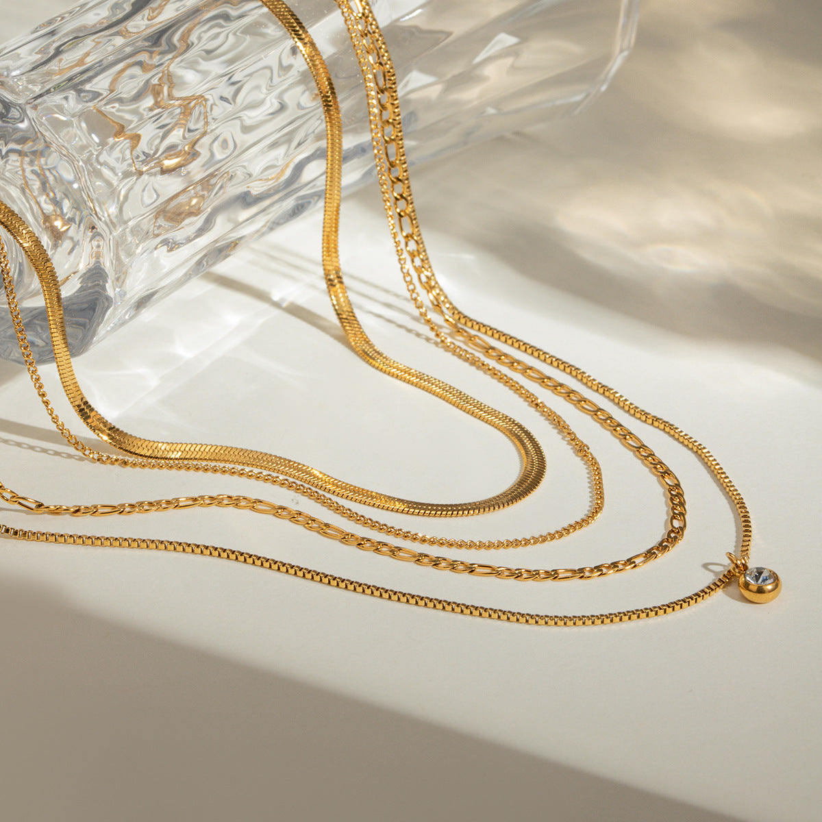 Damen Halskette mit mehrlagigem Design aus hypoallergenem Edelstahl Shop Nory
