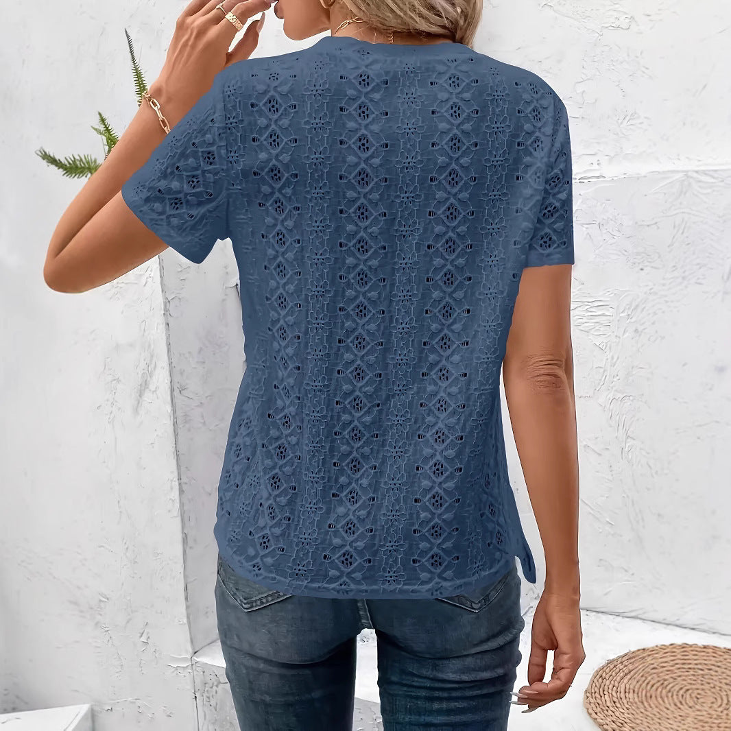 Damen Oberteil mit elegantem Lochmuster und lockerer Passform