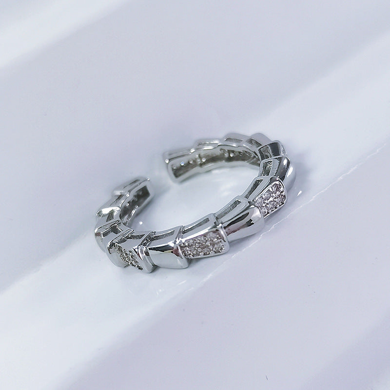 Damen Ring mit elegantem Bambusdesign und funkelnden Zirkonia Shop Nory