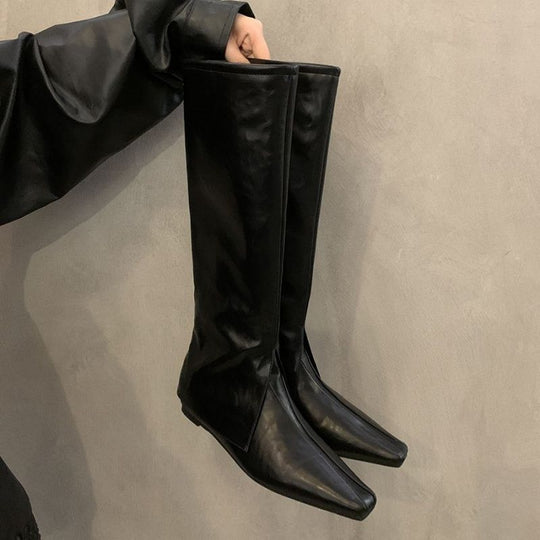Damen Kniehohe schmal geschnittene Schlupf‑Stiefel mit quadratischer Zehenpartie Shop Nory