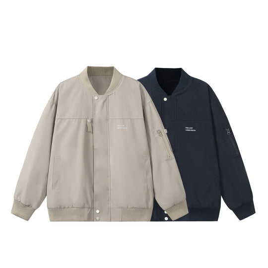 Unisex Kurz geschnittener wattierter Bomberblouson mit Reißverschluss‑Ärmeltasche und Rippbündchen Shop Nory