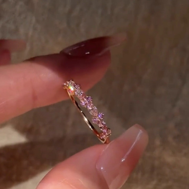 Damen zarter Ring mit funkelnden Zirkonia-Steinen Shop Nory