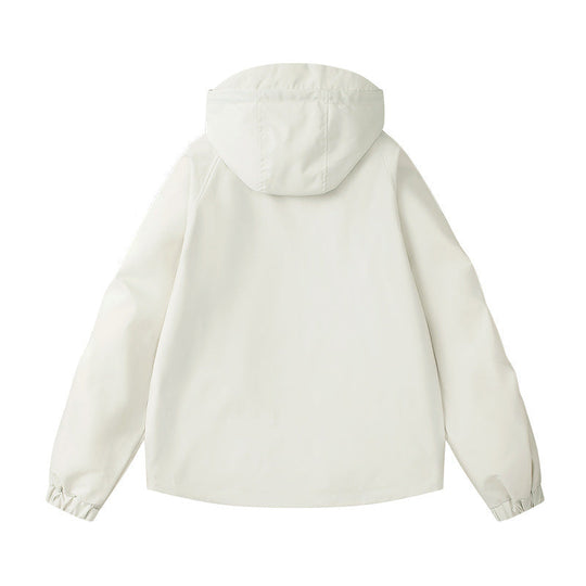 Damen technische Outdoor-Jacke mit atmungsaktiver Membran und verstellbarer Kapuze