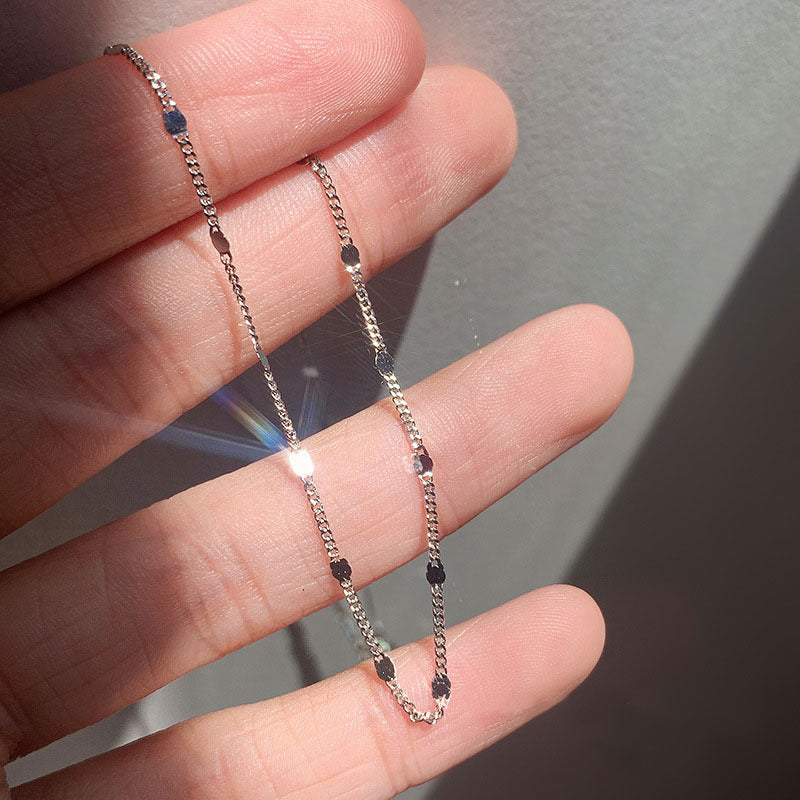 Damen Halskette mit elegantem Gliederdesign und funkelnden Akzenten Shop Nory