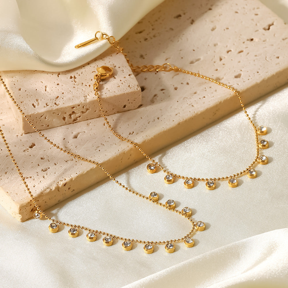 Damen Halskette mit funkelnden Zirkonia-Anhängern und feiner Edelstahlerarbeitung Shop Nory