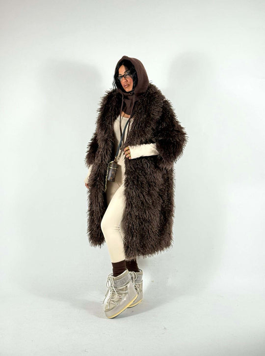 Damen Maxilanger Kunstpelzmantel mit langflorigem Hochflor und Oversize-Silhouette Shop Nory