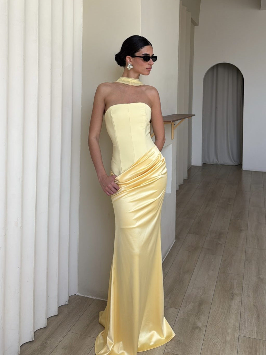 Damen Bodycon Abendkleid mit eleganter Drapierung Shopnory