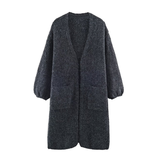 Damen Oversize Strickmantel mit V‑Ausschnitt, kuscheliger Bouclé‑Optik und aufgesetzten Taschen Shop Nory