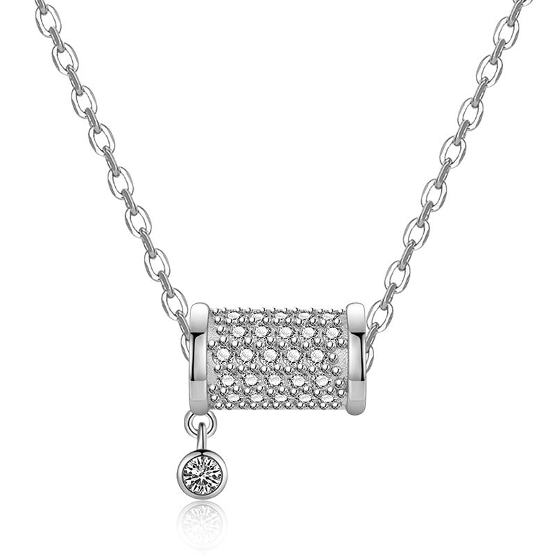 Damen Halskette mit funkelndem Zirkonia-Anhänger und hochwertiger Verarbeitung Shop Nory