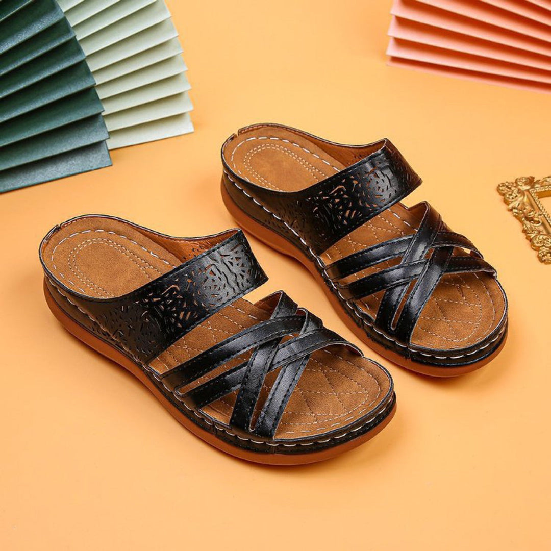 Damen komfortable und stilvolle Pantolette mit durchbrochenem Design
