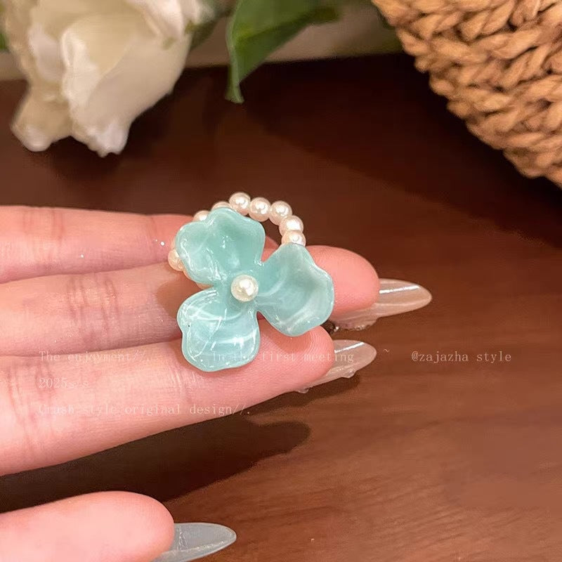 Damen Haarreif mit eleganter Blumenapplikation und Zierperlen Shop Nory