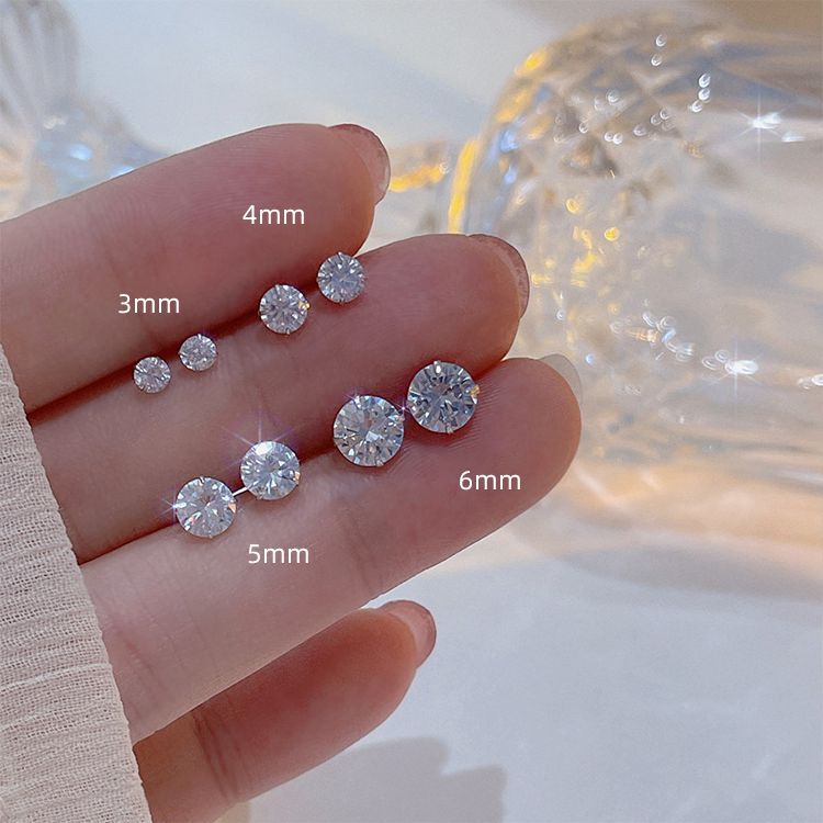 Zarte Runde Zirkonia Ohrstecker Aus Sterlingsilber mit Steckverschluss