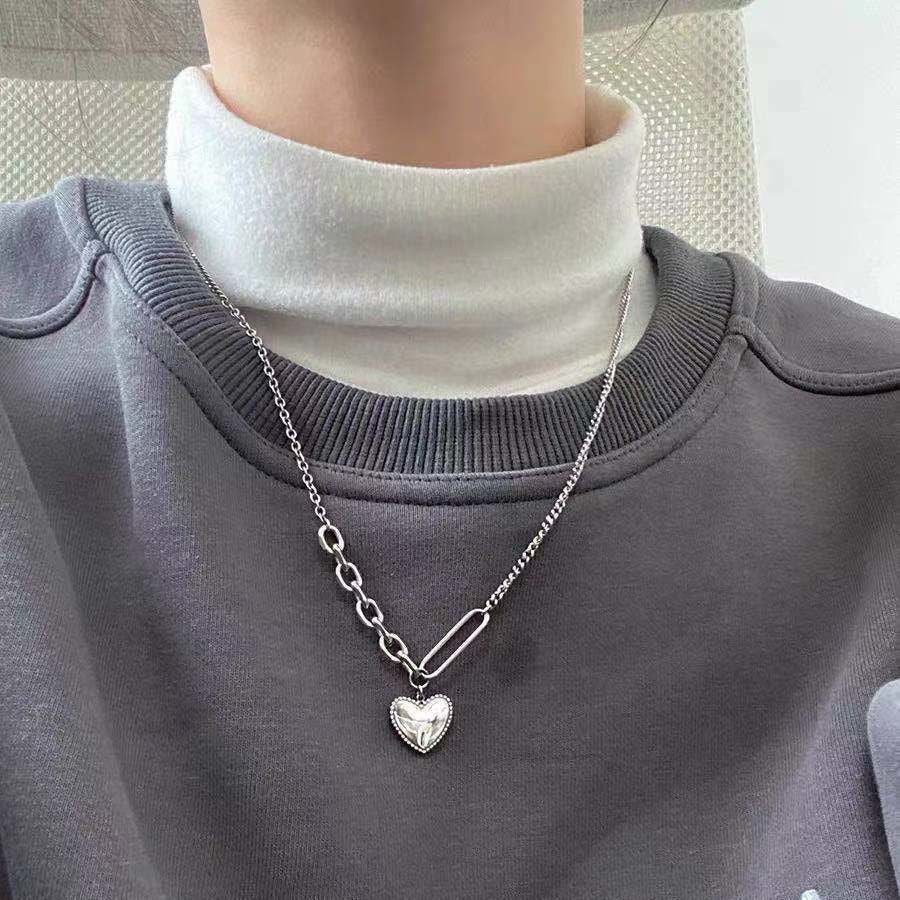 Damen Halskette mit charmantem Herzanhänger und elegante Gliederkette Shop Nory