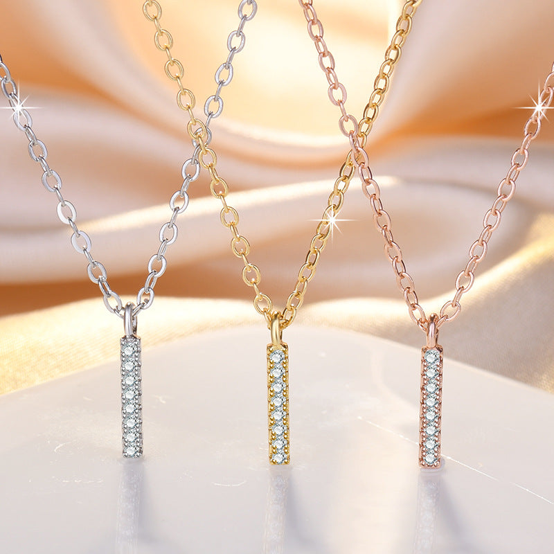 Damen Moderne Halskette mit strahlendem Zirkonia-Anhänger Shop Nory