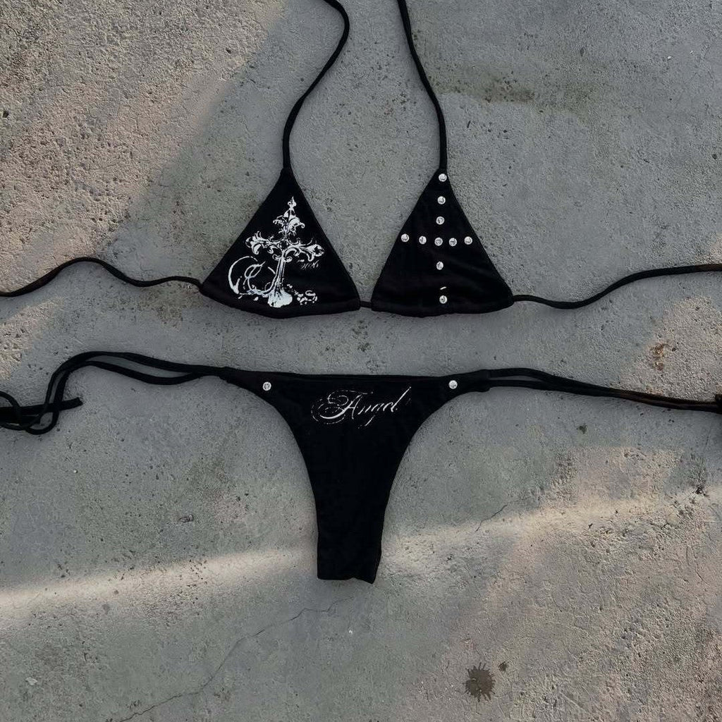 Damen Bikini-Set mit ausgefallenen Details und einzigartigen Akzenten