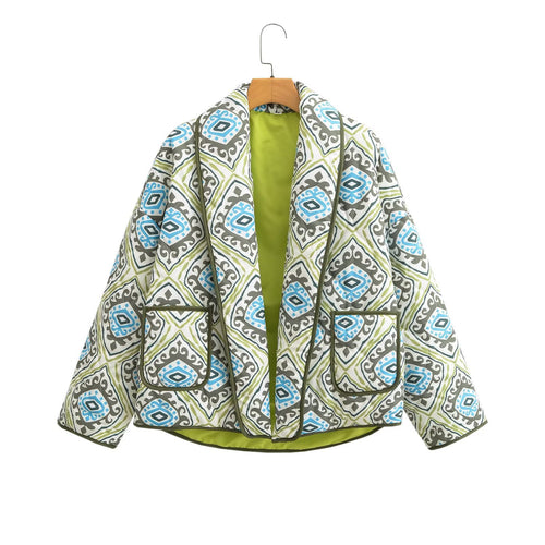 Damen Stepp-Kimonojacke mit grafischem Allovermuster, Schalkragen und aufgesetzten Taschen Shop Nory