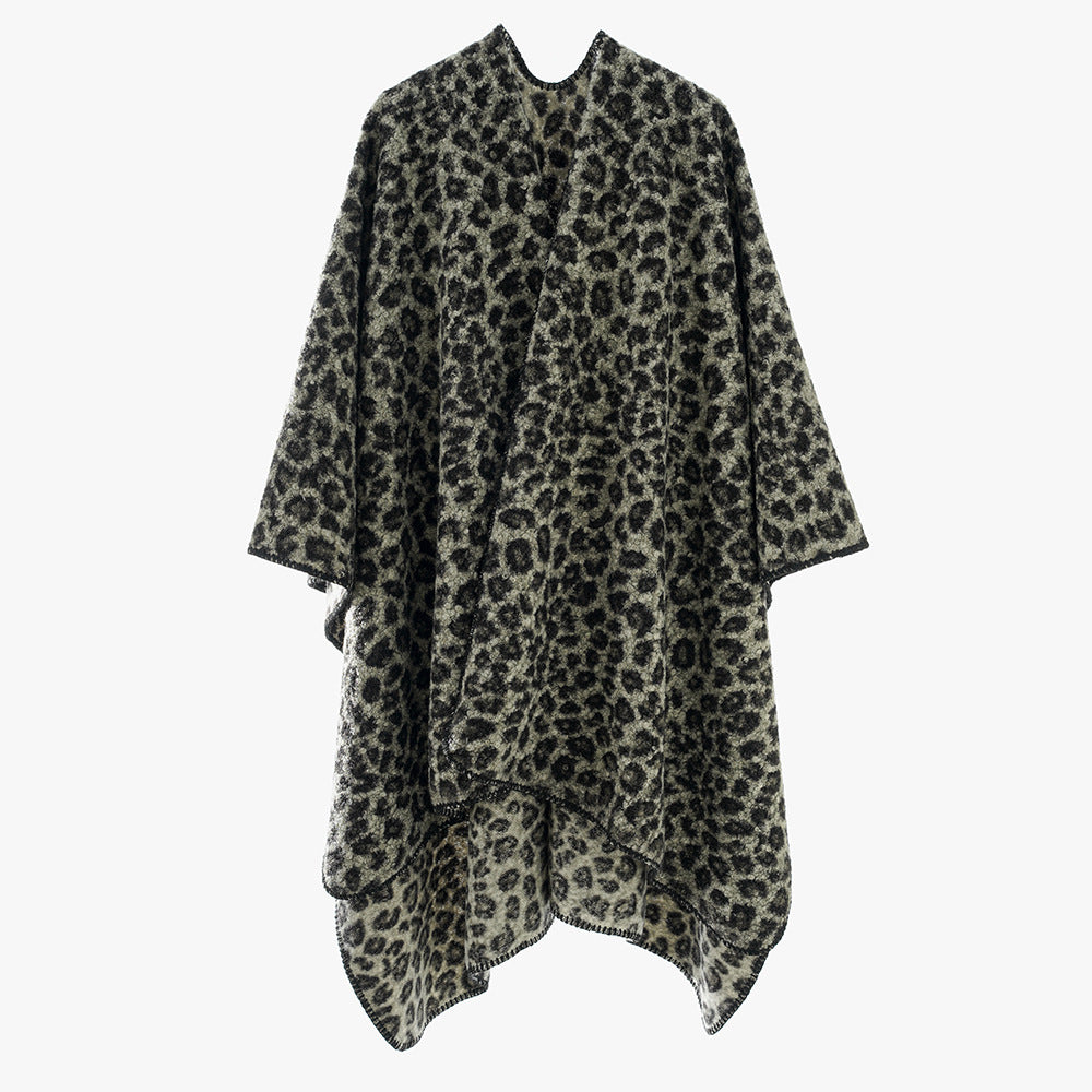 Damen Oversize-Poncho aus Wollmix mit dezentem Leo-Jacquard und asymmetrischem Zipfelsaum Shop Nory