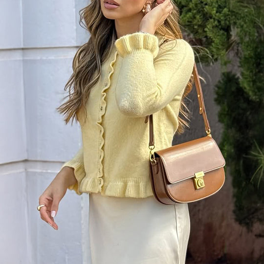 Damen nan kurz geschnittener Strickcardigan mit Volantknopfleiste und gerafften Bündchen Shop Nory
