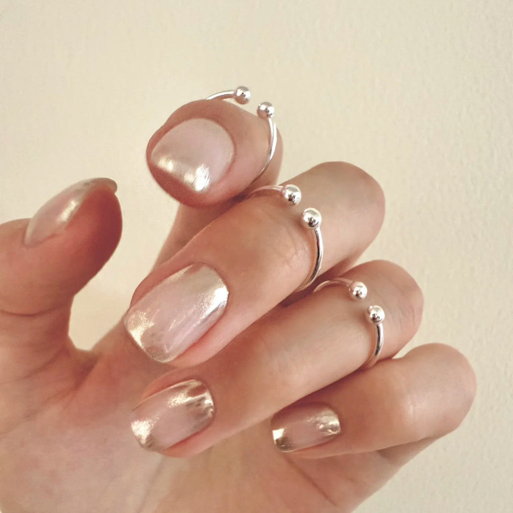 Damen Offener Ring mit stilvollen Kugeldetails Shop Nory