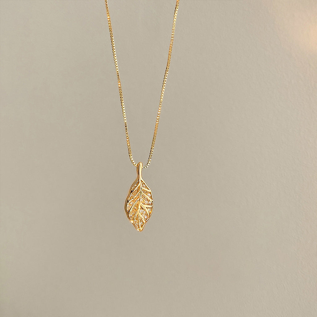 Damen Glänzendes Blatt Pendant Necklace Shop Nory