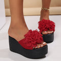 Damen Plattform-Sandalen mit floralen Applikationen und rutschfester Sohle