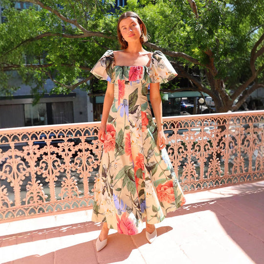 Damen Maxi-Kleid im romantischen Off-Shoulder-Stil mit voluminösen Puffärmeln Shopnory