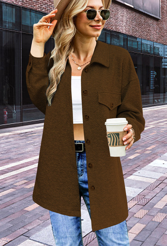 Damen Longline Oversize Hemdjacke mit aufgesetzten Pattentaschen und Strukturstoff Shop Nory