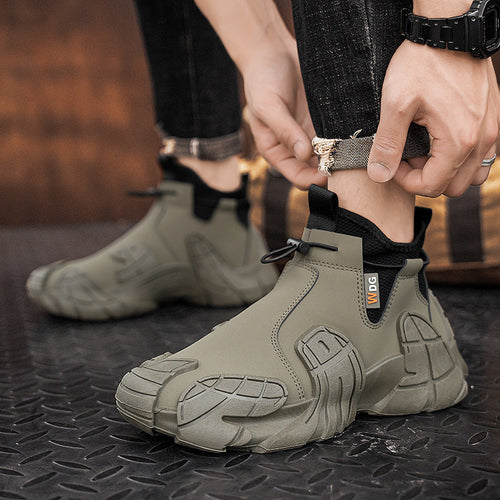 Herren robuste Outdoor Boots mit stabiler Sohle