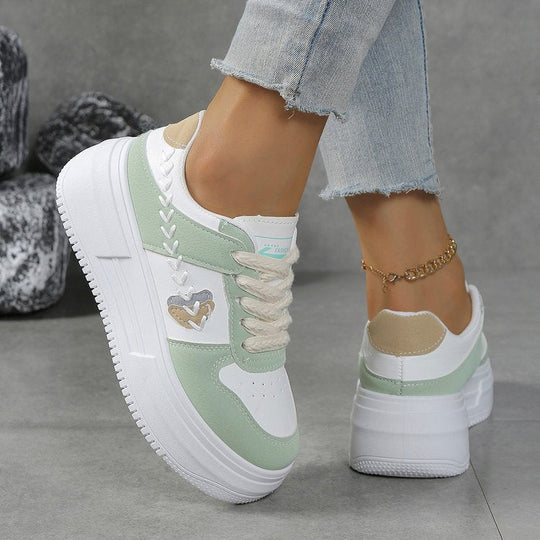 Damen Plateau-Sneaker mit modischer Sohle und komfortabler Dämpfung