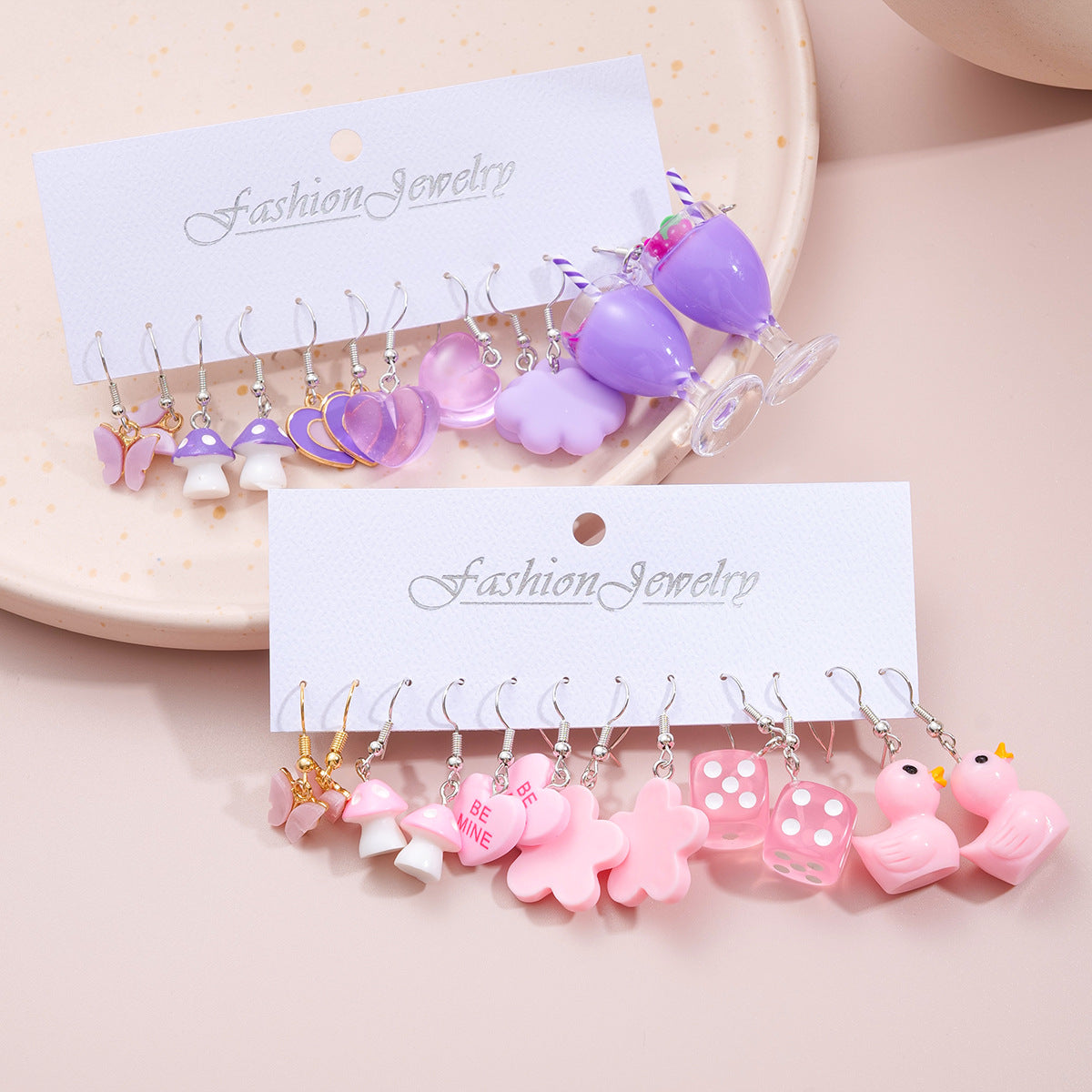Damen Ohrringe-Set mit verspielten, bunten Anhängern Shop Nory