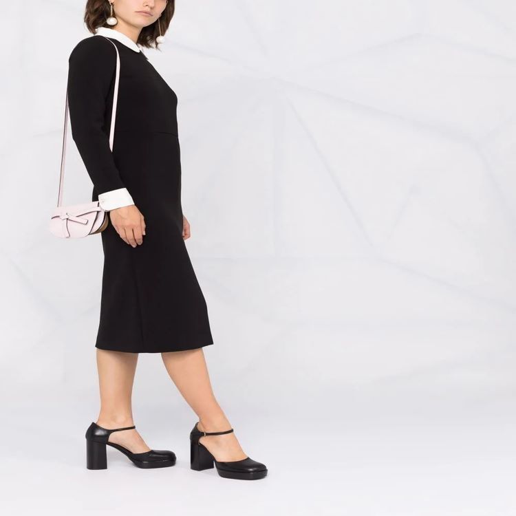 Damen Midikleid mit Peter-Pan-Kragen, tailliertem Schnitt und langen Ärmeln Shop Nory