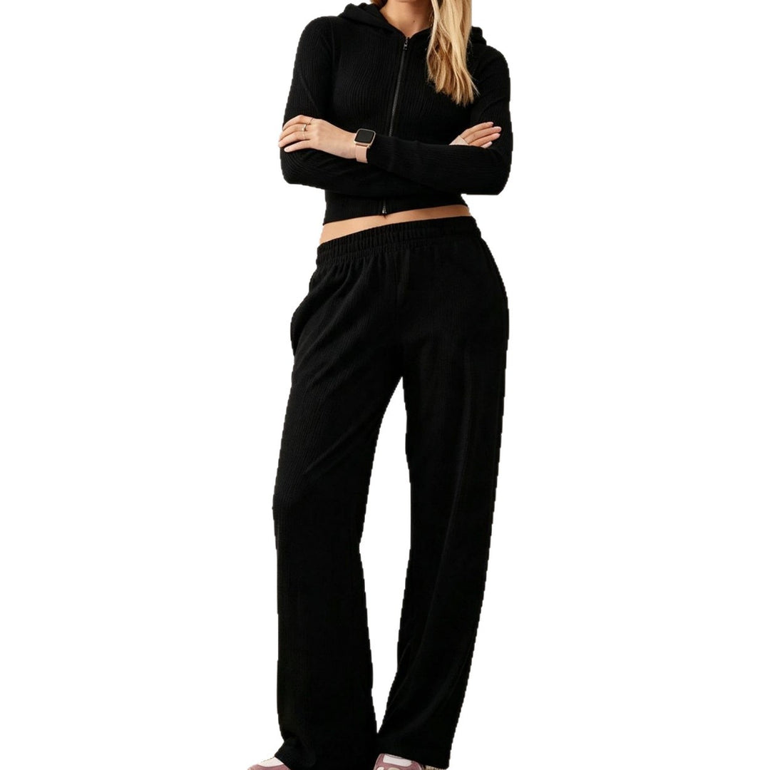Damen Zweiteiliges Loungewear-Set geripptes Crop-Kapuzenoberteil mit Reißverschluss und Daumenloch sowie weiter Jogginghose Shop Nory