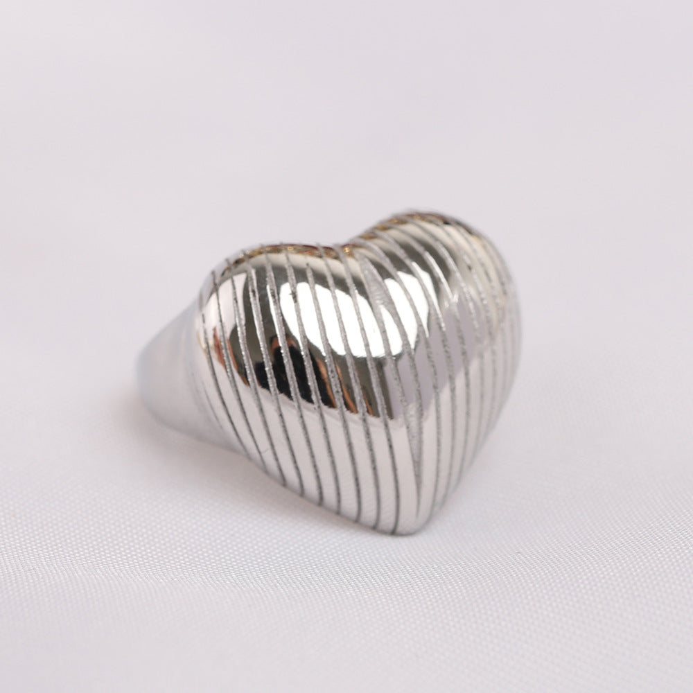 Damen Ring im modernen Herzdesign mit elegantem Glanz Shop Nory