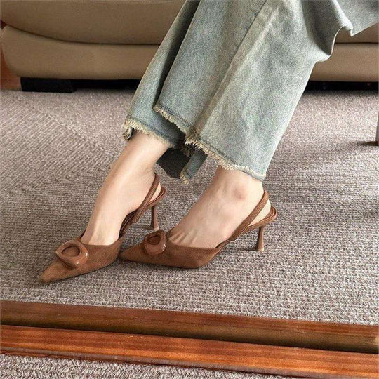 Damen Elegante spitz zulaufende Slingback-Pumps aus Veloursoptik mit dekorativem Resin‑Ring und schlankem Pfennigabsatz Shop Nory